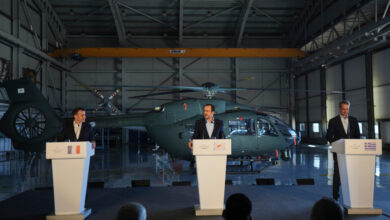 Κύπρος:-Δηλώσεις-Μακρόν-Μητσοτάκη-Χριστοδουλίδη-από-τη-βάση-«Ανδρέας-Παπανδρέου»