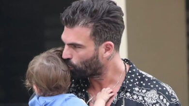 «Λιώνει»-ο-Δημήτρης-Αλεξάνδρου-με-τον-γιο-του,-Πάρη:-Είναι-το-αυτοκολλητάκι-μου