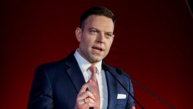 Στέφανος-Κασσελάκης:-Οι-«Δημοκράτες-–-Προοδευτικό-Κέντρο»-θα-κατέβουν-αυτόνομα-στις-βουλευτικές-εκλογές