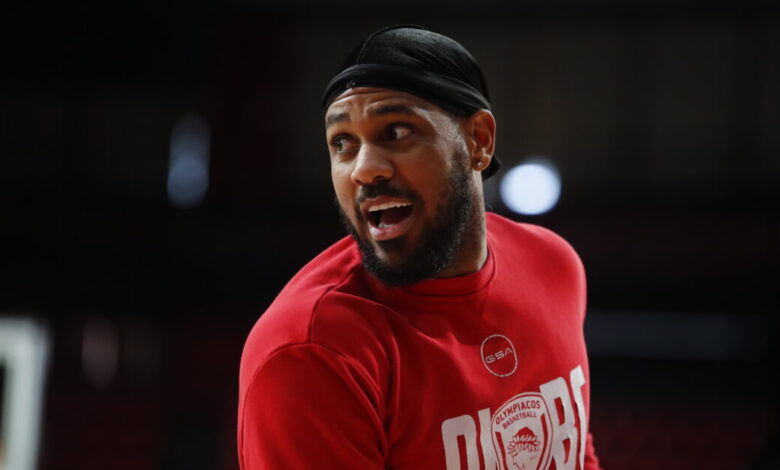 Παρί-–-Ολυμπιακός:-Με-Μόντε-Μόρις-η-δωδεκάδα-των-Πειραιωτών