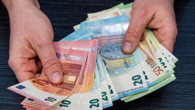 Συντάξεις-Απριλίου:-Πότε-θα-γίνει-η-πληρωμή-τους-–-Οι-ημερομηνίες-ανά-ταμείο