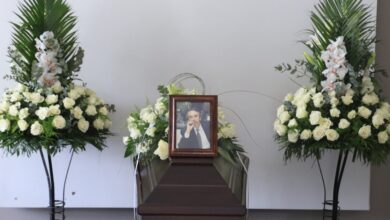 Γιώργος-Βότσης:-Πλήθος-κόσμου-στην-πολιτική-κηδεία-του-δημοσιογράφου