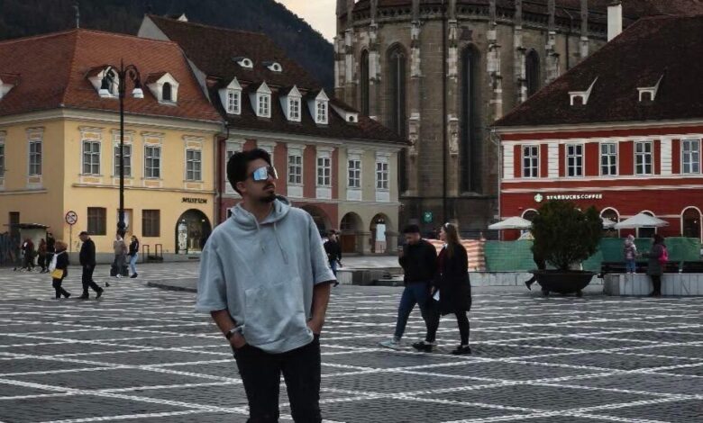 Θεσσαλονίκη:-«Ο-οδηγός-έτρεχε,-έκανε-“8αρια”-και-σκότωσε-τον-γιο-μου»,-λέει-ο-πατέρας-του-25χρονου