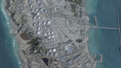 Οι-ΗΠΑ-εξετάζουν-επίθεση-στο-νησί-Χαργκ-που-ευθύνεται-για-το-90%-των-εξαγωγών-πετρελαίου-του-Ιράν,-λέει-το-axios