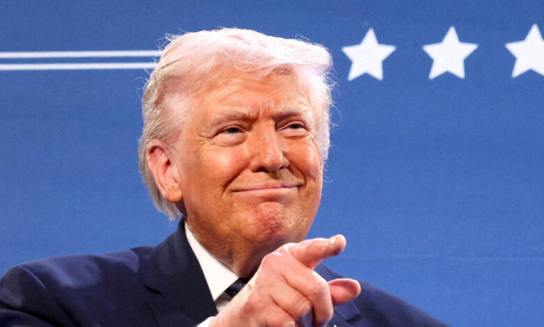 Τραμπ:-«Πολύ-σύντομα-θα-βασιλεύει-ασφάλεια-στα-Στενά-του-oρμούζ»,-λέει-ο-πρόεδρος-των-ΗΠΑ