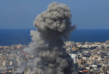 Στο-χάος-βυθίζεται-η-Μέση-Ανατολή:-Ιρανικές-επιθέσεις-σε-Ισραήλ-–-Εκρήξεις-σε-Ιράκ,-ΗΑΕ,-Μπαχρέιν-και-Κουβέιτ