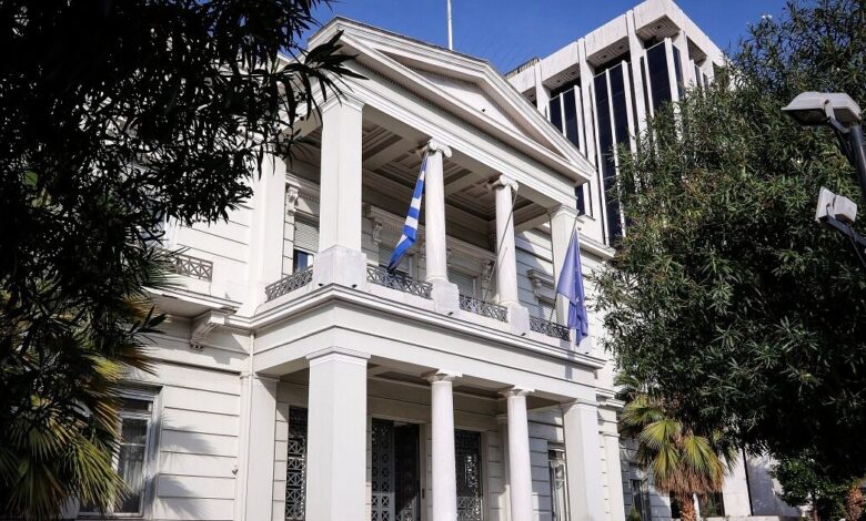 Το-ΥΠΕΞ-απαντά-στην-Τουρκία:-«Η-αμυντική-διάταξη-της-Ελλάδας-είναι-αδιαπραγμάτευτη»