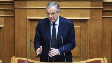 Σήκωσε-το-γάντι-ο-Σαμαράς-και-χαρακτήρισε-το-Μητσοτάκη-«ερασιτέχνη-εφησυχασμένο»-–-«Αδικείτε-τον-εαυτό-σας»-η-απάντηση-Παπασταύρου