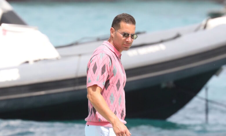 Σε-περιπέτειες-ο-Βασίλης-Μιχαήλ,-ο-γνωστός-εφοπλιστής-που-έχει-παντρευτεί-την-κόρη-του-ιδιοκτήτη-των-jumbo