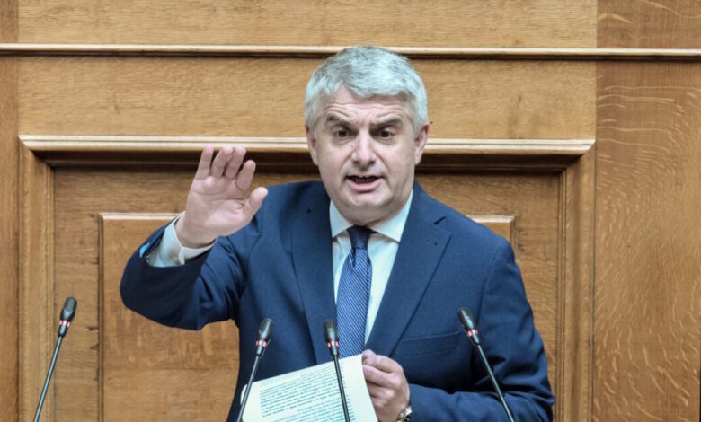 Ο-Οδυσσέας-Κωνσταντινόπουλος-διεγράφη-από-την-ΚΟ-του-ΠΑΣΟΚ-–-Η-επιστολή-Ανδρουλάκη-στον-πρόεδρο-της-Βουλής