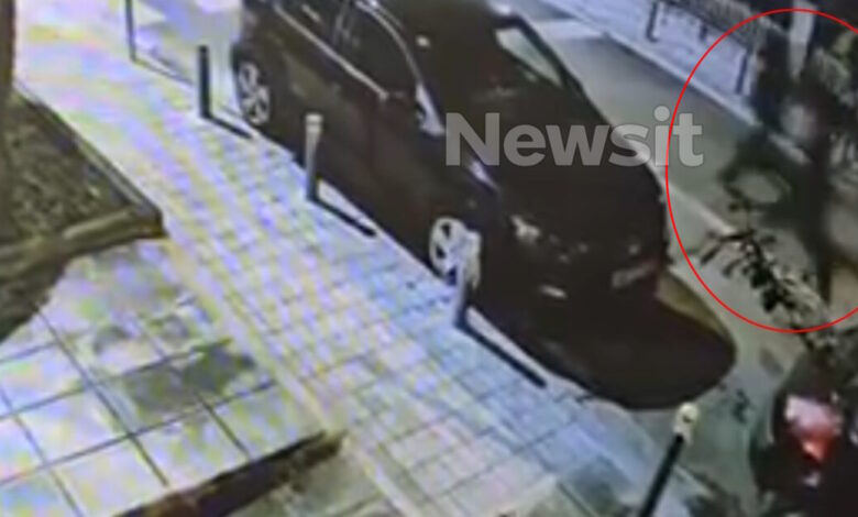 Καλαμαριά:-Νέο-βίντεο-ντοκουμέντο-–-Ο-20χρονος-έχει-δεχτεί-την-μαχαιριά-και-δεν-μπορεί-να-περπατήσει