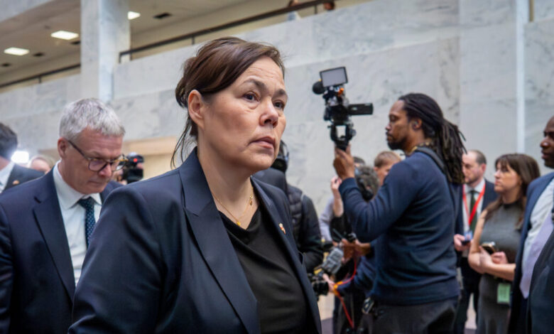 Κυβερνητική-κρίση-στη-Γροιλανδία:-Παραιτήθηκε-η-ΥΠΕΞ-αφού-το-κόμμα-της-αποχώρησε-από-τον-συνασπισμό