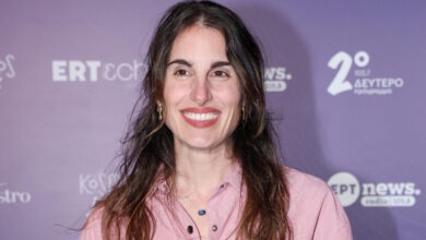 Η-Παυλίνα-Βουλγαράκη-δημοσίευσε-βίντεο-που-τραγουδάει-στην-7-μηνών-κόρη-της