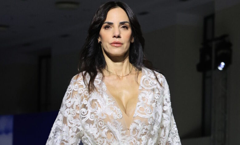 Ελισάβετ-Σπανού:-Θαυμάζω-τον-Δημήτρη-Αλεξάνδρου-γιατί-από-την-άλλη-υπάρχει-ένας-άνθρωπος-που-είναι-non-stop-στην-προβολή