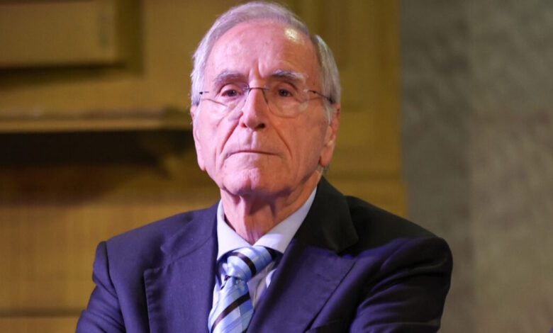 Ο-Πάνος-Σόμπολος-για-τον-θάνατο-της-συζύγου-του:-Είναι-σκληρό-διαχειριστείς-την-απώλεια-μετά-από-32-χρόνια-μαζί