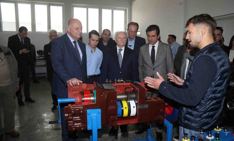 Τσιάρας:-Πάνω-από-1-δισ-e-σε-νέους-αγρότες-–-Ενισχύσεις-έως-44.000-e