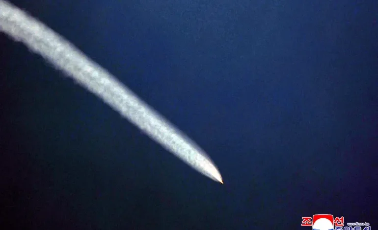 Δέκα-βαλλιστικούς-πυραύλους-εκτόξευσε-η-Βόρεια-Κορέα-αντιδρώντας-στην-κοινή-άσκηση-ΗΠΑ-Νότιας-Κορέας