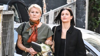 Αλίκη-Καραμανλή:-«Οι-γονείς-μου-με-στηρίζουν,-όταν-τους-εντοπίζω-ανάμεσα-στους-θεατές,-ενθουσιάζομαι»