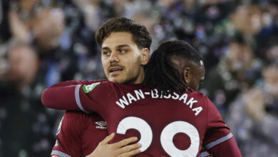 Ο-Ντίνος-Μαυροπάνος-σκόραρε-για-τη-Γουέστ-Χαμ-κόντρα-στη-Μάντσεστερ-Σίτι