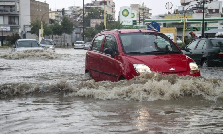 Στήριξη-πληγέντων-από-φυσικές-καταστροφές:-Τι-φέρνει-το-νομοσχέδιο-του-υπουργείου-Κλιματικής-Κρίσης