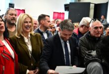 ΠΑΣΟΚ:-Στις-κάλπες-για-την-εκλογή-συνέδρων-σε-κλίμα-εσωστρέφειας-–-Ψήφισαν-Νίκος-Δούκας,-Χάρης-Δούκας-και-Άννα-Διαμαντοπούλου