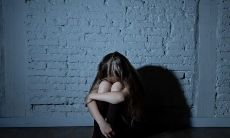 11χρονη-δέχτηκε-bullying-από-9-συμμαθητές-της-–-«Την-βάλανε-να-γονατίσει-και-της-τραβούσαν-τα-μαλλιά»-καταγγέλλει-η-μητέρα-της