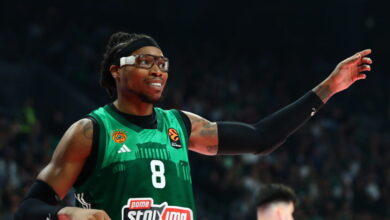 Ο-Ρίσον-Χολμς-και-η-σύζυγός-του-αντέδρασαν-μετά-την-ατάκα-Αταμάν:-«Είναι-ντροπή»