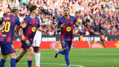 Μπαρτσελόνα-–-Σεβίλλη-5-2:-Με-χατ-τρικ-του-Ραφίνια-οι-Καταλανοί-ξανά-στο-+4-στην-κορυφή-της-«la-liga»