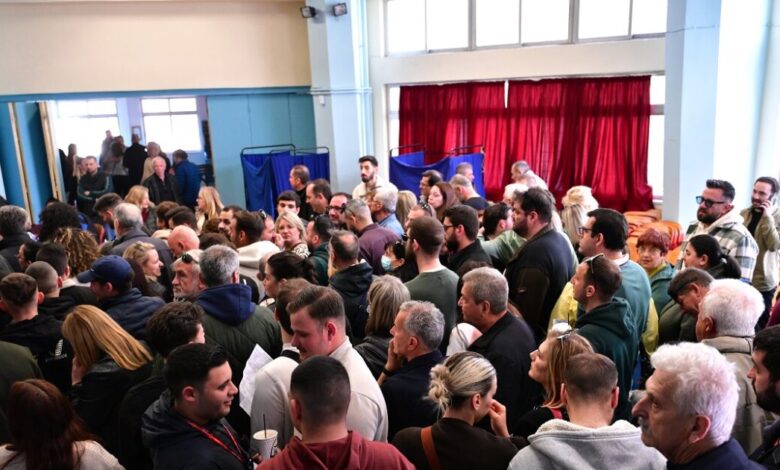 ΠΑΣΟΚ:-Παράταση-στις-εκλογές-για-την-ανάδειξη-συνέδρων-–-Συμμετοχή-άνω-των-150.000-πολιτών-δείχνουν-τα-πρώτα-στοιχεία