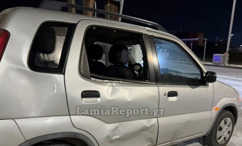 Λαμία:-Σύγκρουση-αυτοκινήτου-με-μηχανάκι-σε-διασταύρωση-–-Στο-νοσοκομείο-με-τραύματα-ο-διανομέας