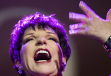 Λάιζα-Μινέλι:-«Το-αυθεντικό-nepo-baby»,-οι-εξαρτήσεις-και-η-στιγμή-που-έπιασε-τον-σύζυγό-της-να-κάνει-σεξ-με-άλλον-άνδρα