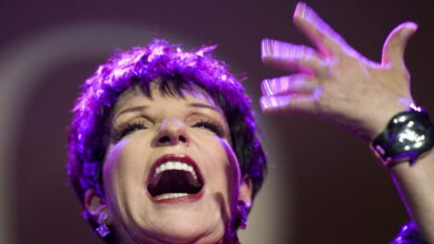 Λάιζα-Μινέλι:-«Το-αυθεντικό-nepo-baby»,-οι-εξαρτήσεις-και-η-στιγμή-που-έπιασε-τον-σύζυγό-της-να-κάνει-σεξ-με-άλλον-άνδρα