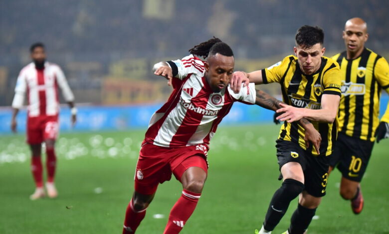 Ολυμπιακός,-ΑΕΚ-και-ΠΑΟΚ-για-τον-τίτλο-στη-super-league,-ο-υπερυπολογιστής-του-football-meets-data-μίλησε