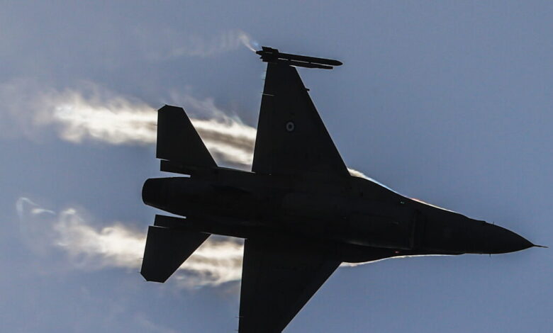 Πέρασαν-από-την-αρμόδια-επιτροπή-της-Βουλής-η-αναβάθμιση-των-f-16-και-η-«Ασπίδα-του-Αχιλλέα»