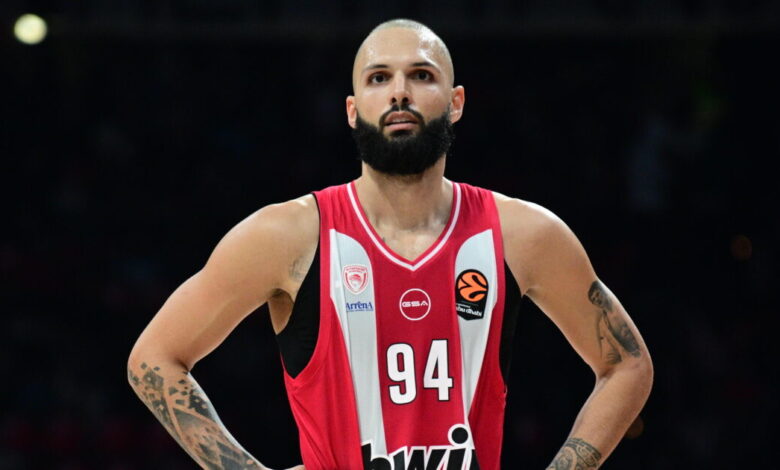 Εβάν-Φουρνιέ:-«Θα-ολοκληρώσω-το-συμβόλαιο-με-τον-Ολυμπιακό-και-μετά-θα-αποσυρθώ»