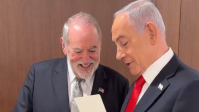 Ειρωνικός-ο-Νετανιάχου-για-τις-φήμες-περί-θανάτου:-«Ναι,-Μάικ,-είμαι-ζωντανός»,-λέει-σε-νέο-βίντεο