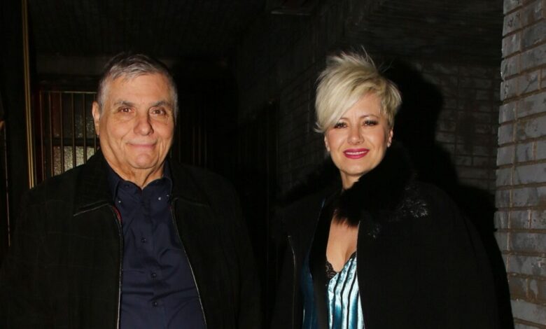 Γιώργος-Τράγκας:-Απολογήθηκε-για-ξέπλυμα-βρώμικου-χρήματος-η-χήρα-του,-Μαρία-Καρρά-–-Αφέθηκε-ελεύθερη-με-έναν-όρο-και-εγγύηση-100.000-ευρώ 