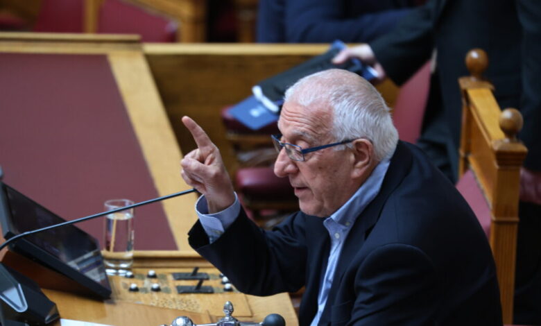 Νικήτας-Κακλαμάνης:-Να-μην-κλείσει-η-ελληνική-υπηρεσία-της-deutsche-welle