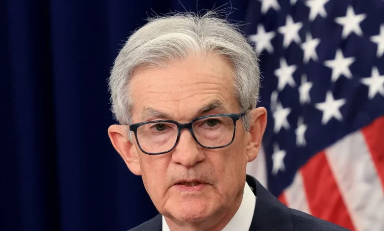 Η-fed-«ζυγίζει»-τις-επιπτώσεις-από-το-πετρελαϊκό-σοκ-και-αναμένεται-να-διατηρήσει-σταθερά-τα-επιτόκια-μέχρι-νεωτέρας