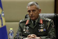 Δεν-είδαν-κατασκοπεία:-Ανήμερα-συνόδου-του-ΝΑΤΟ-παγιδεύτηκε-με-predator-το-κινητό-του-Φλώρου