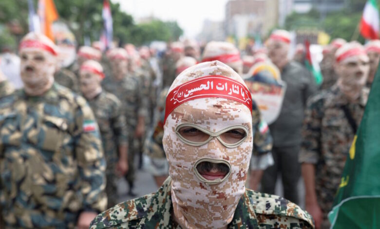 Η-Μοσάντ-στρατολογεί-κόσμο-από-το-Ιράν-εν-μέσω-πολέμου:-«Ήρθε-η-ώρα-για-δράση,-επικοινωνήστε-μαζί-μας»