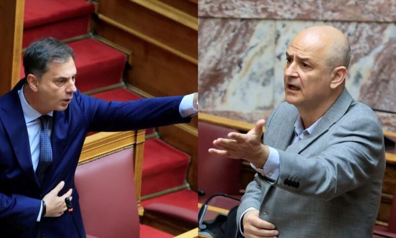 Καβγάς-Χάρη-Θεοχάρη-–-Αλέξανδρου-Καζαμία-στη-Βουλή:-«Γιατί-γίνατε-βουλευτής-του-ελληνικού-Κοινοβουλίου;»-–-«Ντροπή-σας»