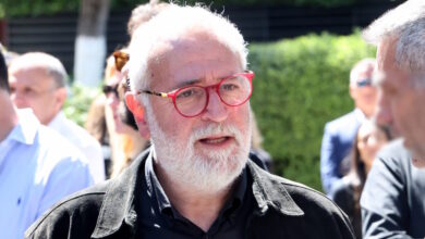 Βασίλης-Θωμόπουλος:-Δεν-έχω-όνειρο-να-ξανασυνεργαστώ-με-τον-Πέτρο-Φιλιππίδη,-φαντάζομαι-ούτε-κι-εκείνος