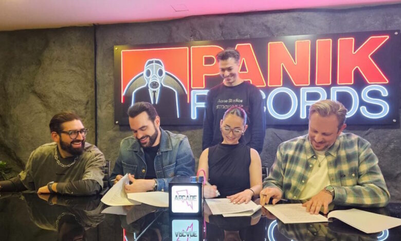 klavdia,-arcade-music-και-panik-records-συνεχίζουν-την-επιτυχημένη-συνεργασία-τους 