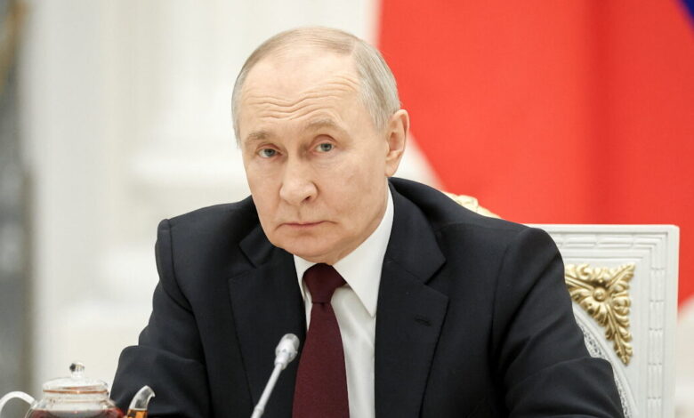 Ρωσία:-Πιστός-υποστηρικτής-του-Πούτιν-«τα-γυρνάει»-και-τον-αποκαλεί-εγκληματία-πολέμου-–-«Να-παραιτηθεί-και-να-δικαστεί»