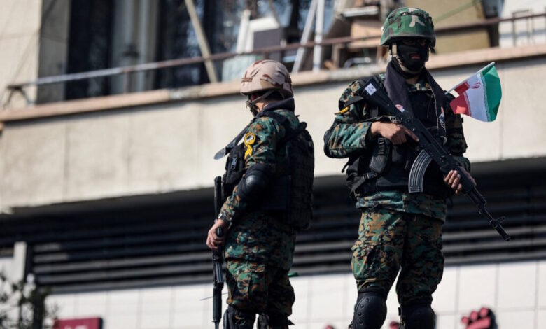 Ιράν:-Πράκτορες-της-Μοσάντ-τηλεφωνούν-σε-αξιωματούχους-του-καθεστώτος-–-«Είσαι-ο-επόμενος,-πρόσεχε»