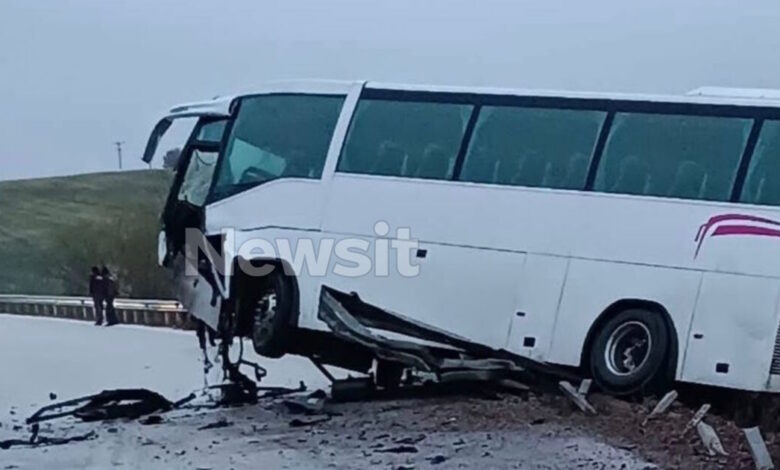 Φθιώτιδα:-Θρήνος-για-τον-21χρονο-που-σκοτώθηκε-στο-τροχαίο-–-«Το-μπροστινό-τμήμα-του-αυτοκινήτου-δεν-υπήρχε»