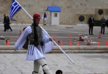 Πως-αμείβεται-η-αργία-της-25ης-Μαρτίου