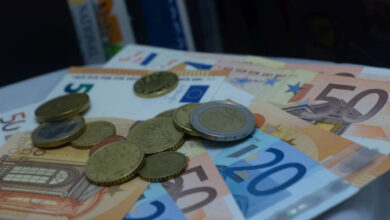 ΕΛΣΤΑΤ:-Στα-όρια-της-φτώχειας-1-στους-3-Έλληνες-–-yψηλά-τα-ποσοστά-στη-Θεσσαλία