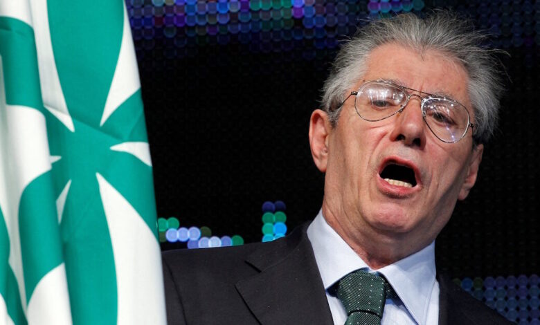 Ιταλία:-Πέθανε-ο-ιδρυτής-της-Λέγκα,-Ουμπέρτο-Μπόσι-σε-ηλικία-84-ετών-–-Το-αντίο-της-Τζόρτζια-Μελόνι